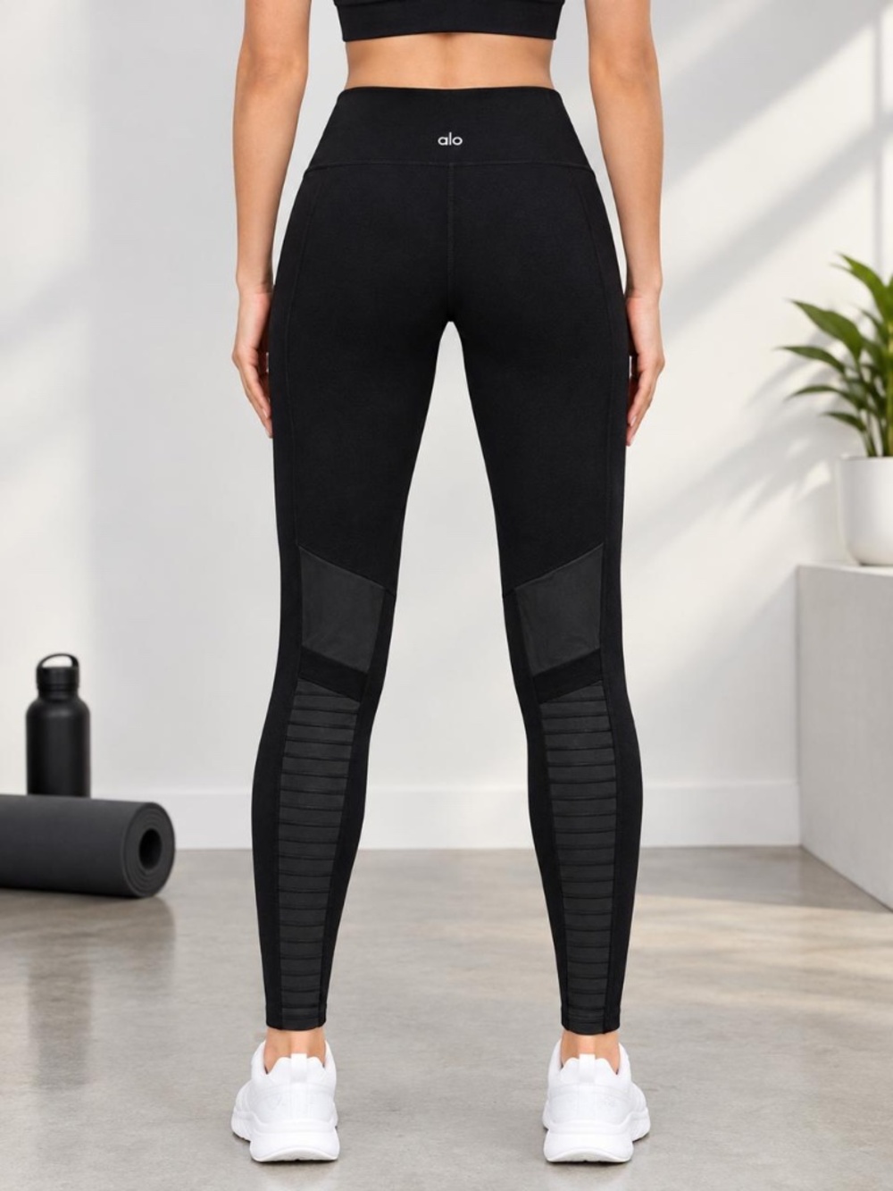 Alo Yoga Black High-Waist Moto Leggings Size S